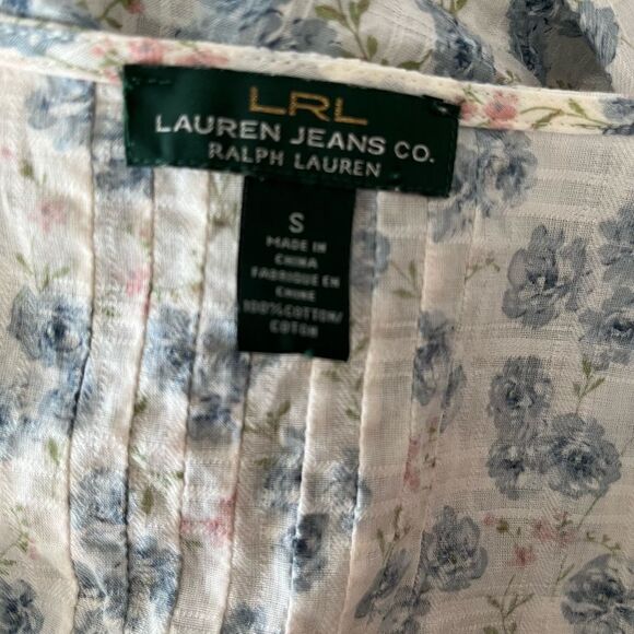 Lauren Jeans Co Ralph Lauren floral top with tiny pleats in front w/ buttons S - Picture 7 of 8
